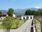 Giardino con limonaia ritrutturata